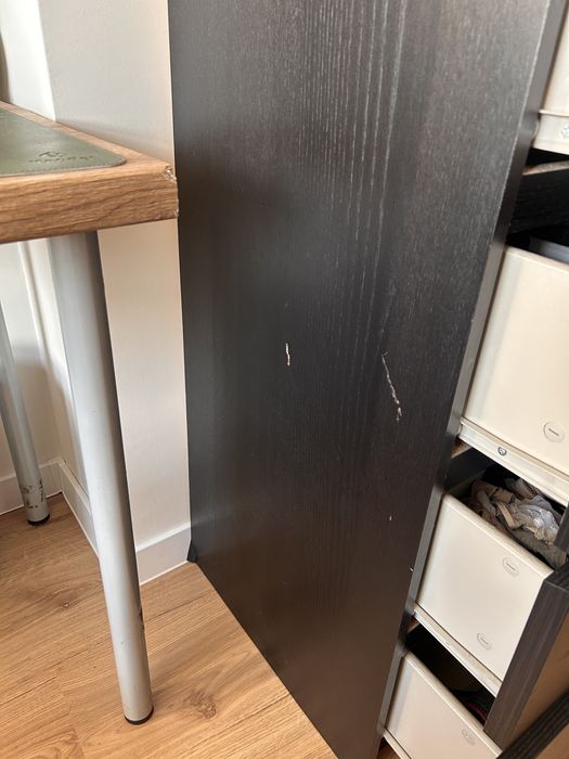 Спалня с матрак 180х200, голям гардероб с надстройка и скрин