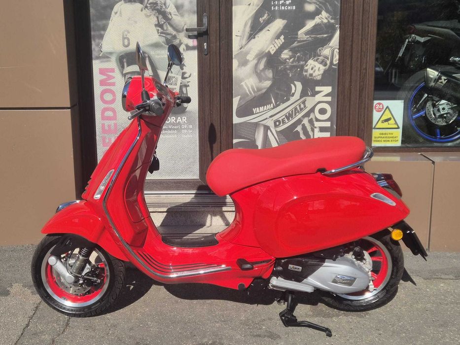Piaggio Vespa Primavera 125 ABS 3128 km ~ Garantie ~ Rate fără DOBÂNDA