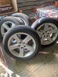 Продавам джанти с гуми за jeep grand cherokee wk 5x127