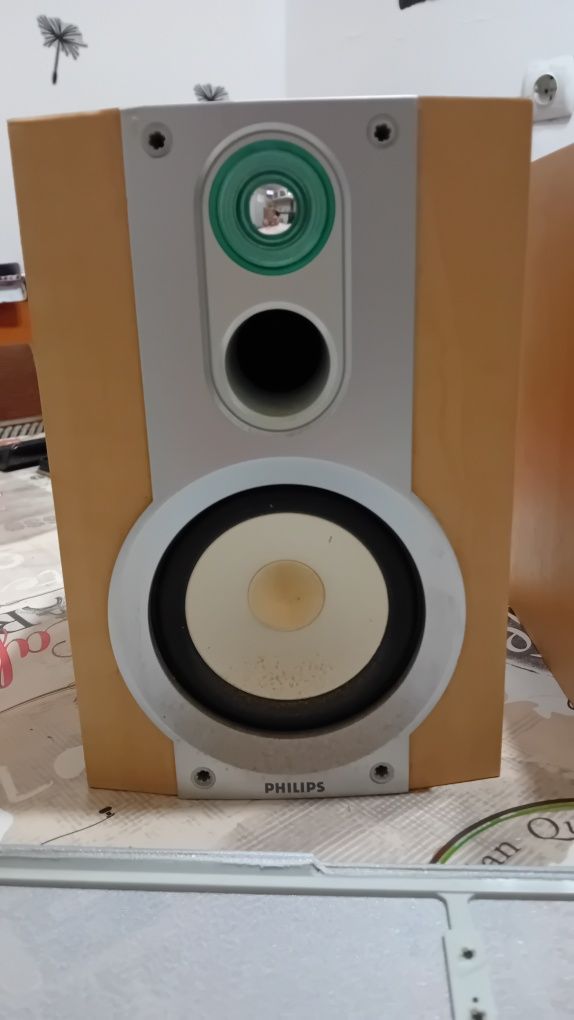 Boxe Philips second-hand
