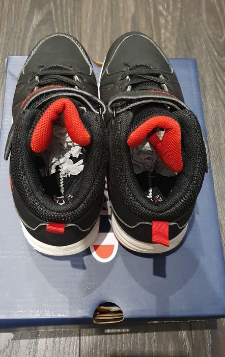 Детски боти за момче