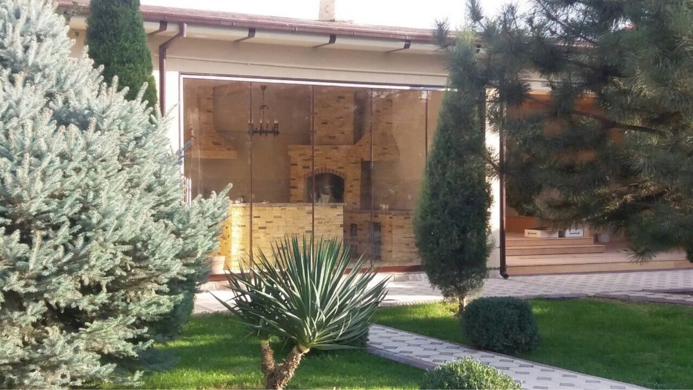 Стеклянные раздвижные системы | Двери купе Surma Loft Eshik