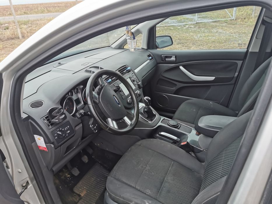 Vând Ford C Max 1.8 tdci motor defect
