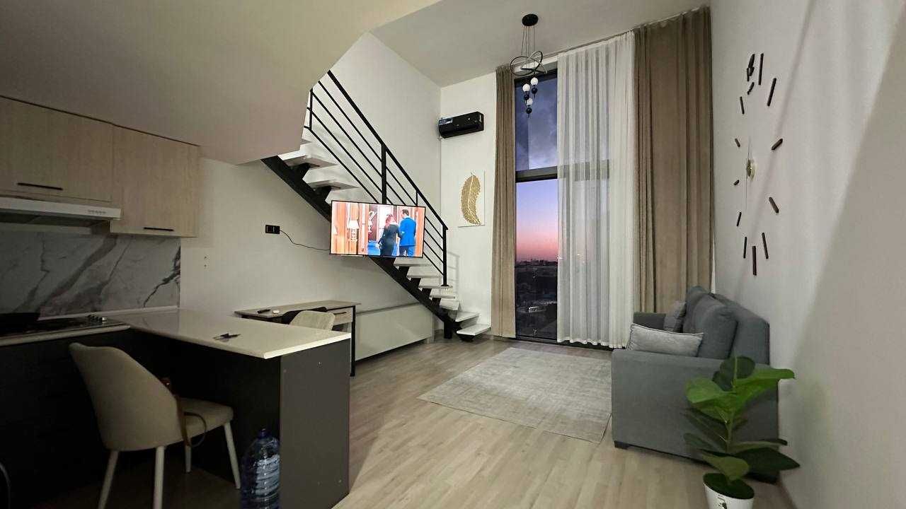 2 комнатная Дуплекс- 2 уровня 45 кв Махтумкули It park 600 у.е