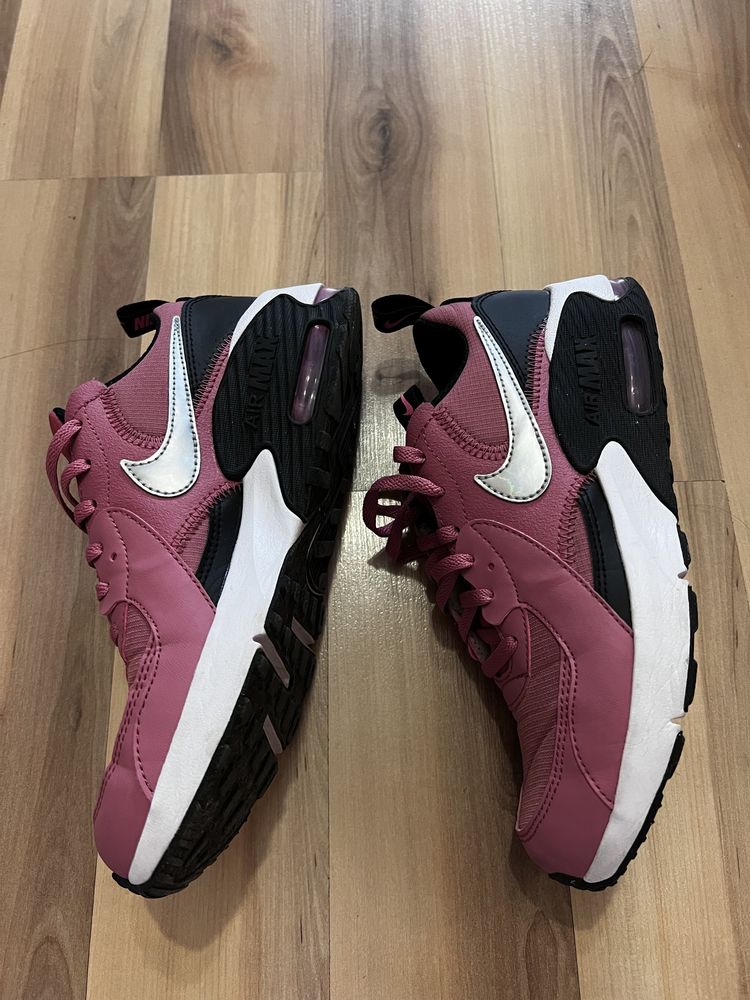 Обувки Nike Air Max 90