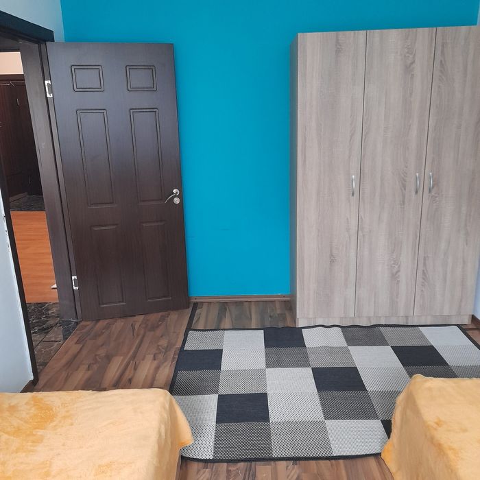 Тристаен апартамент под наем