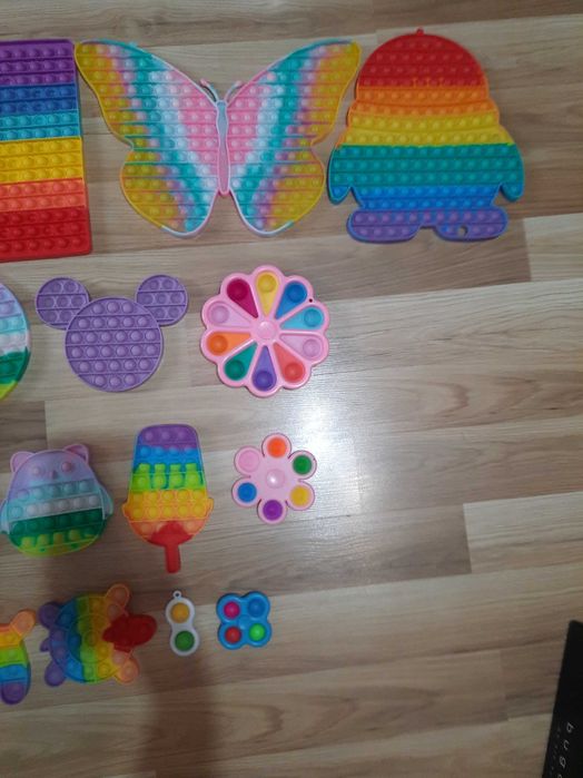 Pop it curcubeu mare