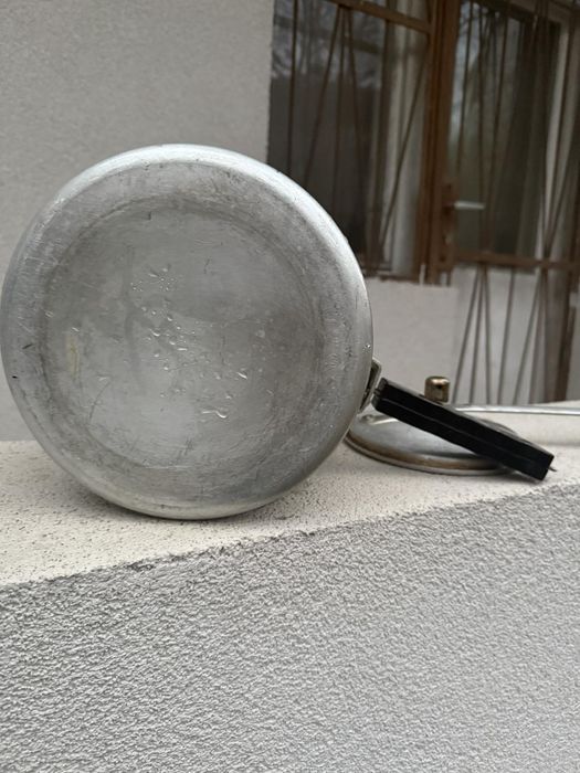 Тенджера под налягане.