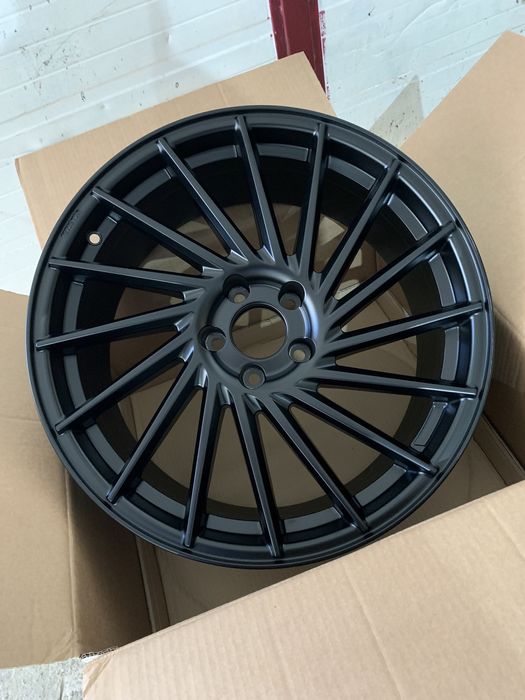 Jante model Vossen Black R17 - R20 5x112 BMW Mercedes Audi Volkswagen