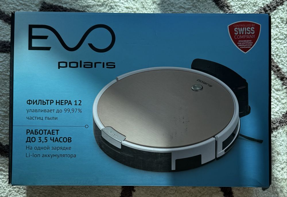 Робот пылесос Polaris PVCR-0726W новый