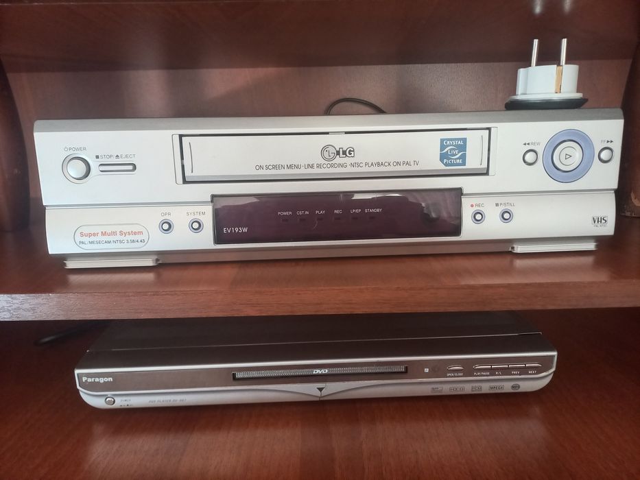 DVD проигрыватель LG и Paragon
