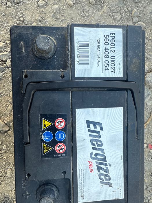 Продам аккумулятор, новый.  12v, 60Ah Energizer