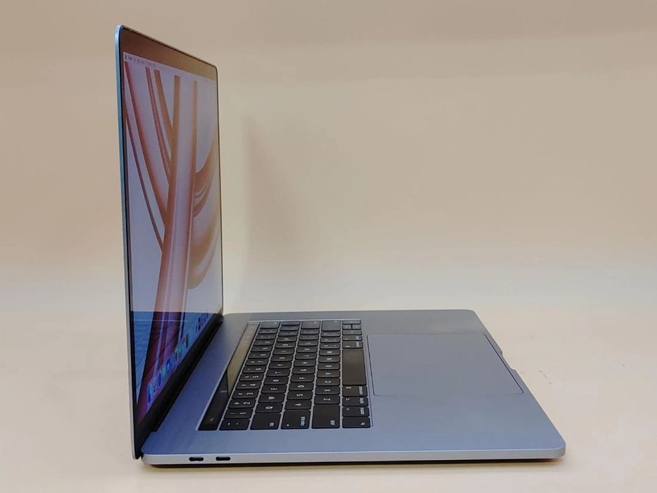 MacBook Pro 15 inch 1 TB SSD