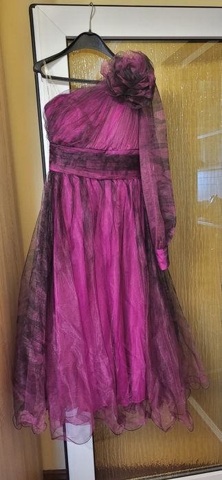 Vând rochie eleganta