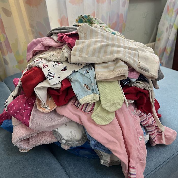 Вещи для новорожденых даром