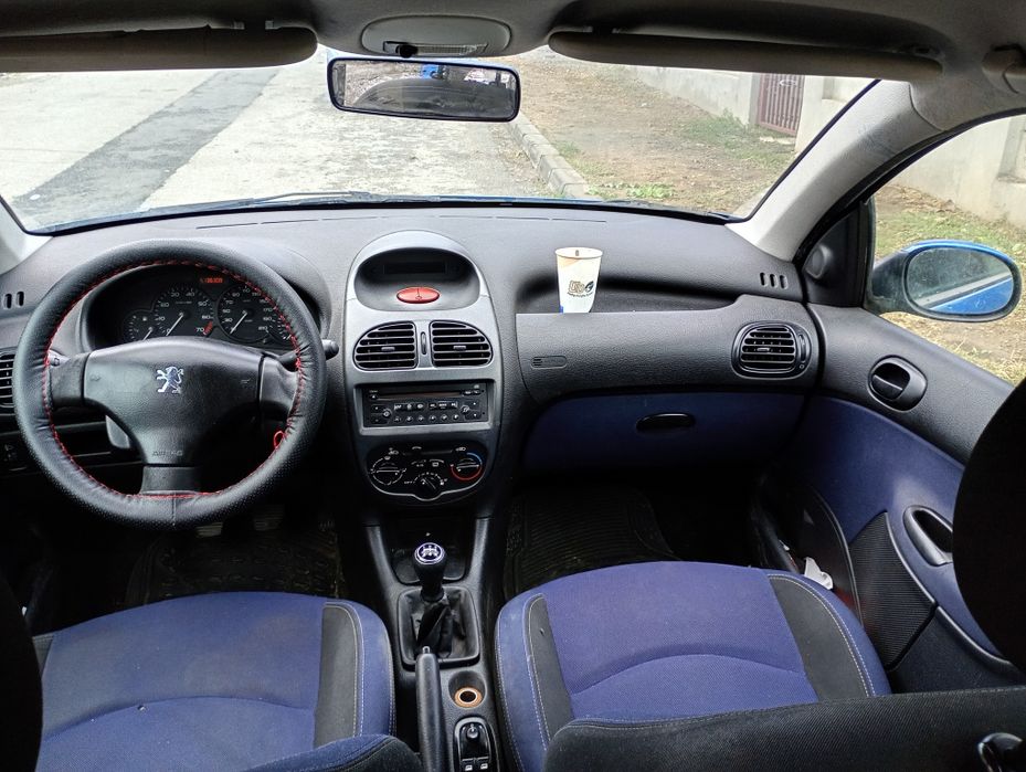Vând peugeout 206, 1.4 benzina 2006