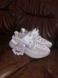 Yezzy boost 350 V2 Reflective