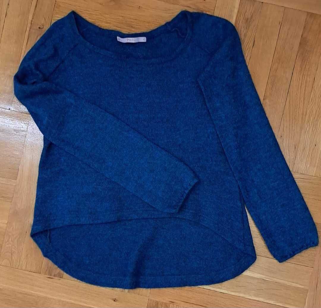 Разпродажба на дрехи - Пуловер