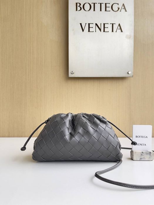 Geanta Bottega Veneta Pouch