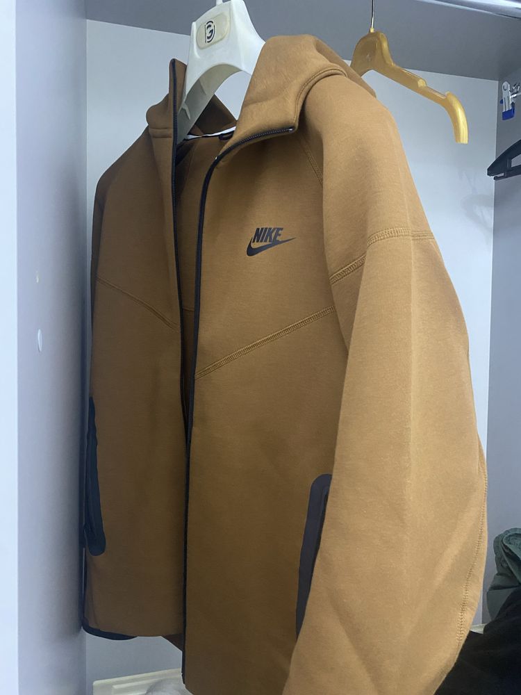 Tech fleece оригинал,с америки заказывал