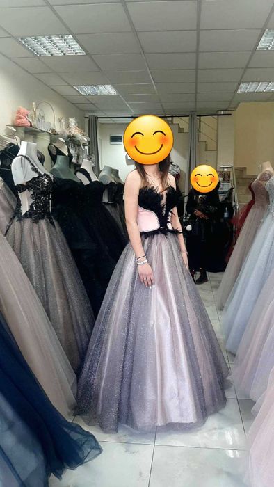 Бална рокля в отлично състояние