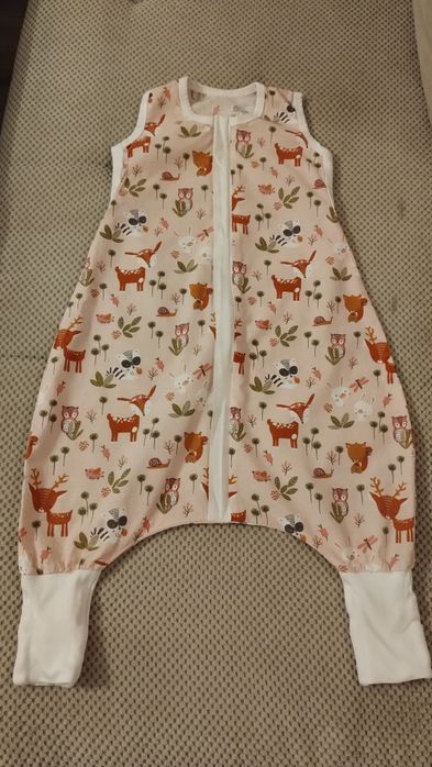 Спален чувал с крачета Angel baby
Ширина: 56 см
Дълбочина: 62