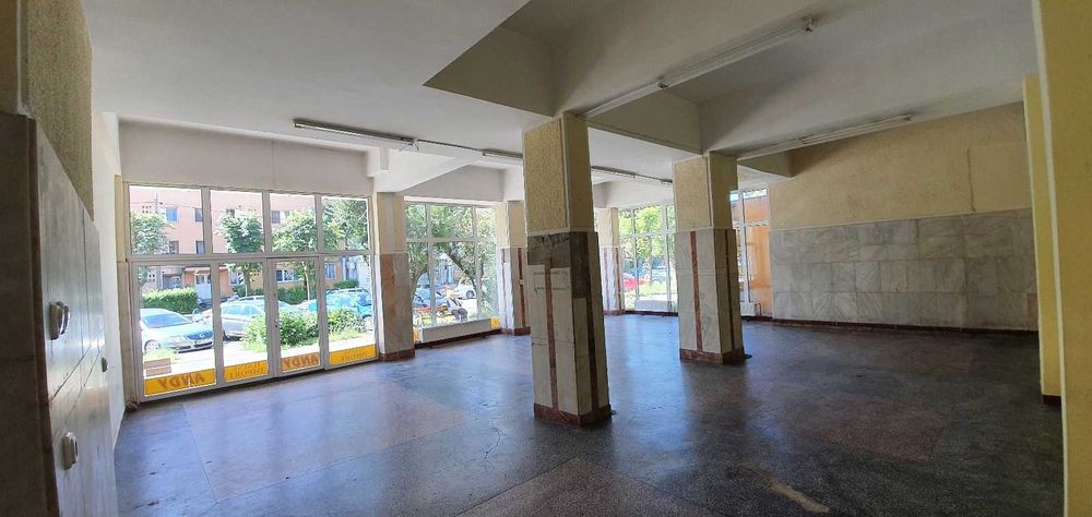 Spațiu comercial 150mp utili, complex Meda