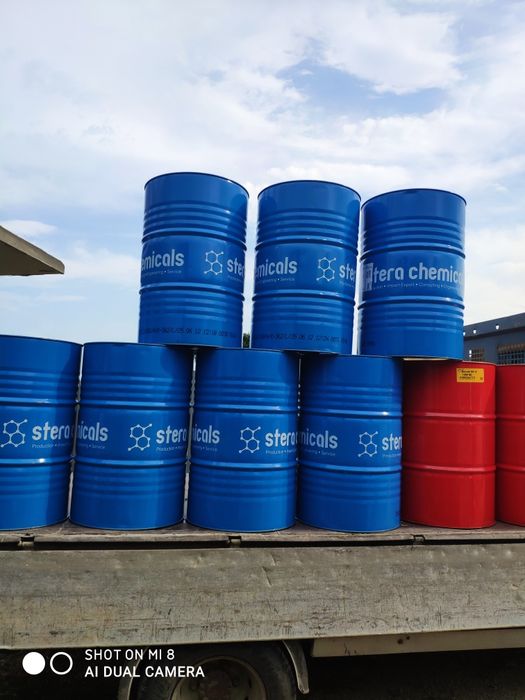 Cu bușon butoaie tabla , butoaie plastic Teflon transport contra cost