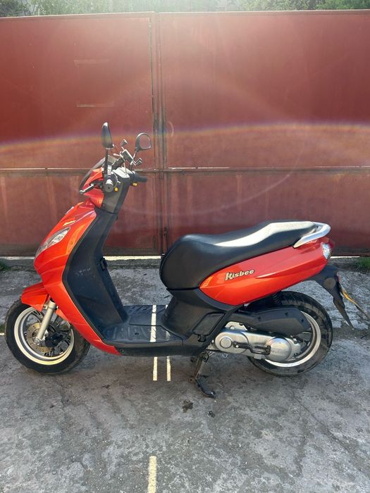 Peugeot Kisbee  49cc scuter inmatriculat