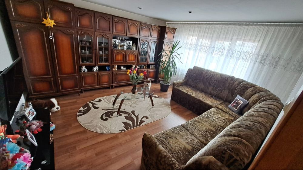 Vand apartament , 3 camere, CRIHALA