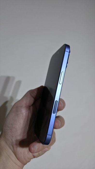 iPhone 16 nou 2 ani garantie
