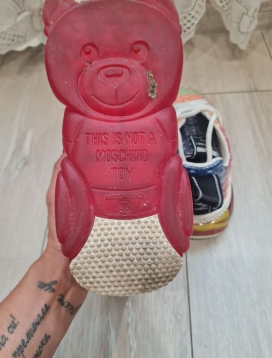 Маратонки/сникърси Moschino номер 36