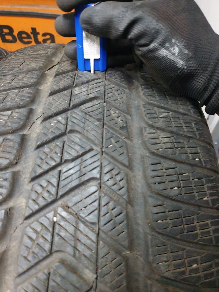 255 45 20 Зимни PIRELLI SCORPION Winter