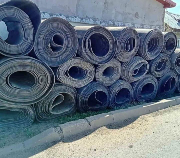 Vând preș pentru animale banda cauciucata arce dimensiune dela 80.90.1