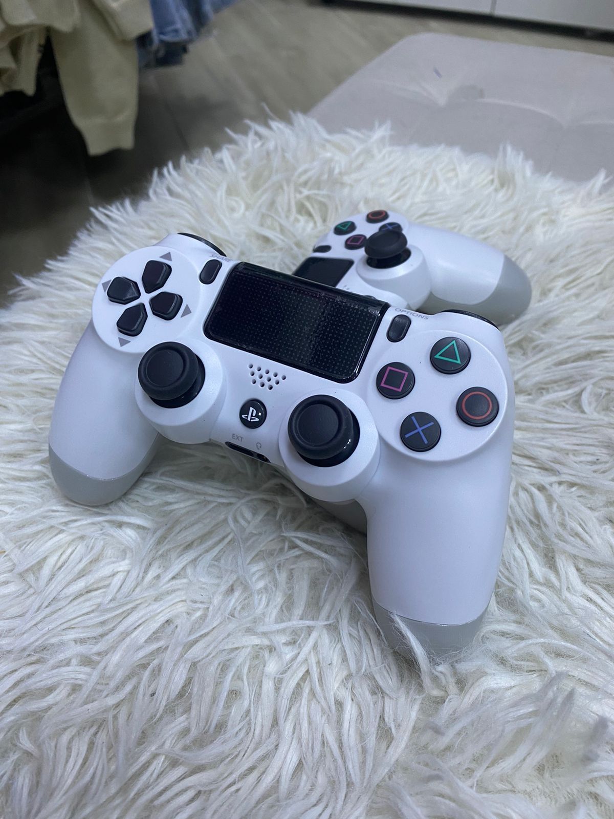 Dualshock 4 / Джойстик 4