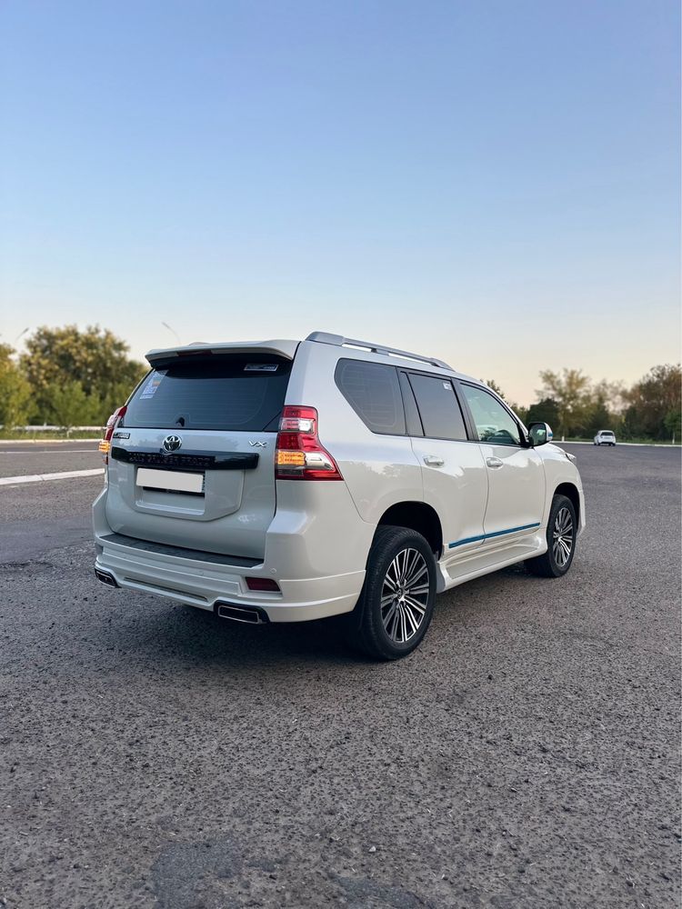 Tayota Land Cruiser Prado 150