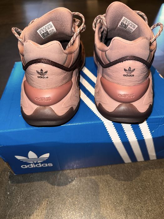 Adidas Oznova 36,2/3