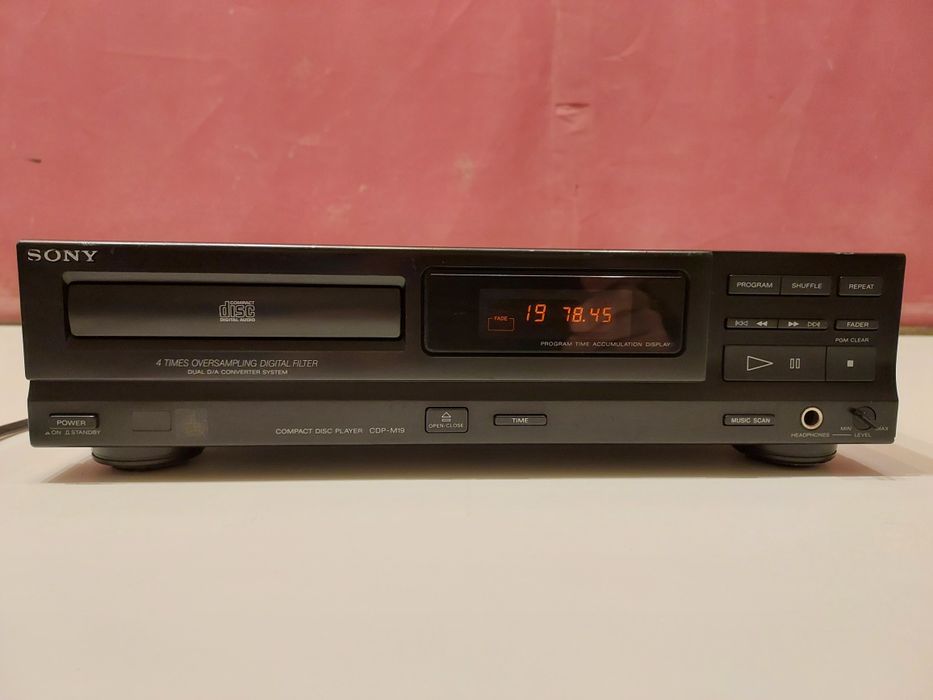 CD-Player Sony CDP-M19. Made in France. Stare bună.