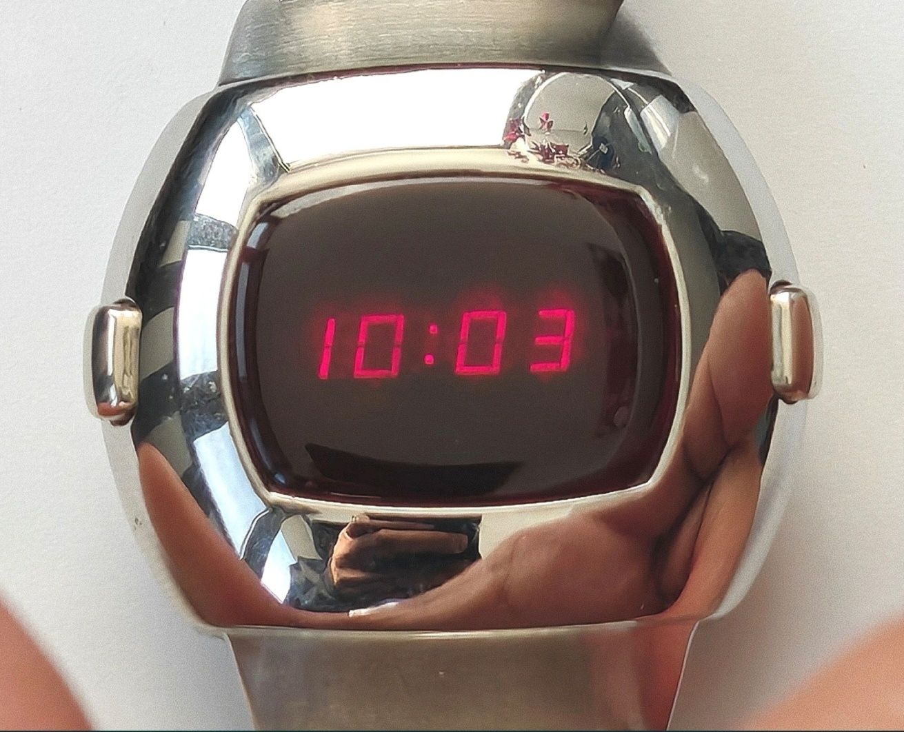 Ceas vintage Hamilton Pulsar led 1975