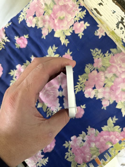 iphone 13 mini 128g yomkost 100 batare qoyilgan oqip tel qlila