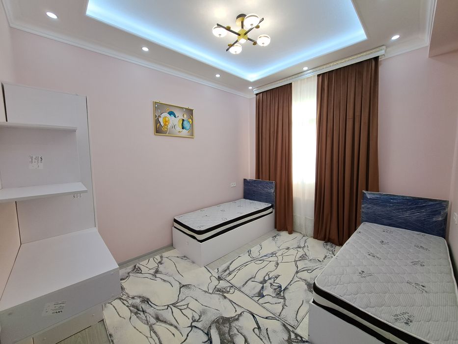 3 xonali kvartira sotiladi geofizikada