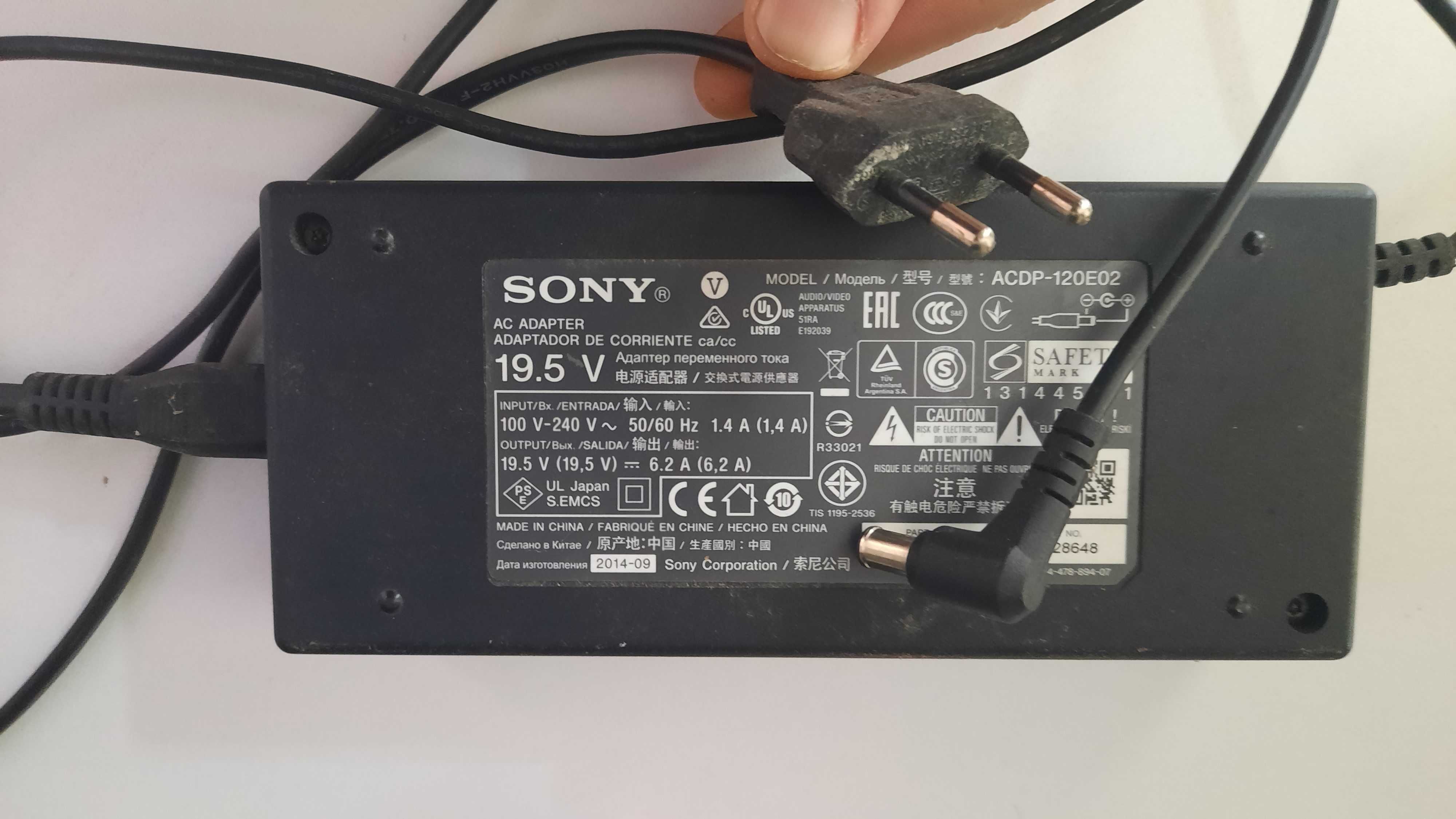 Dezmembrez Smart TV Sony KDL-42W706B