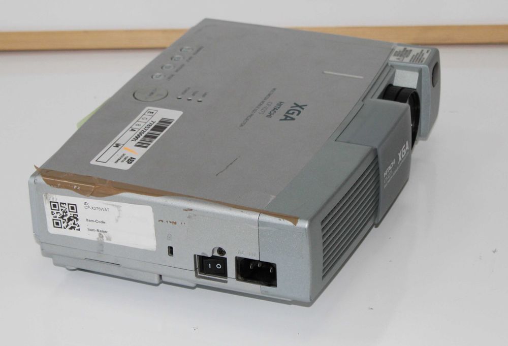 Мултимедиен проектор HITACHI CP-X275