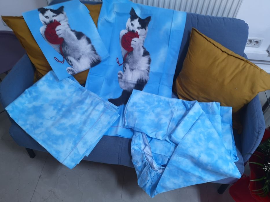 Lenjerie pisici albastra