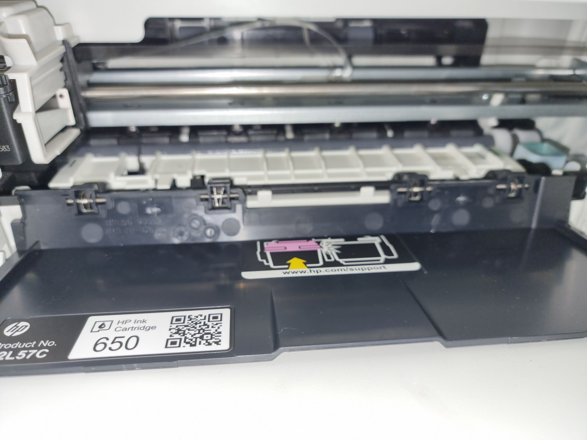 Imprimanta HP Deskjet ink advantage