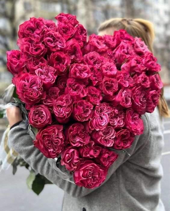 Розы, пионы, хризантемы