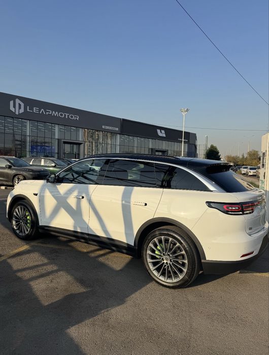 Leapmotor C11  Lidar Full Restayling 2026