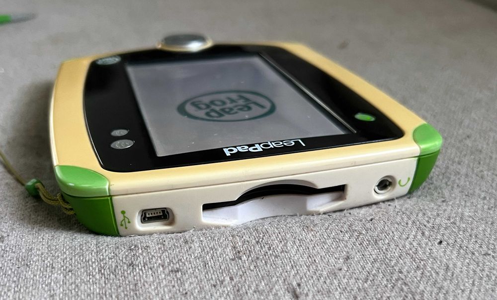 LeapFrog LeapPad consola educativa cu stylus stare buna