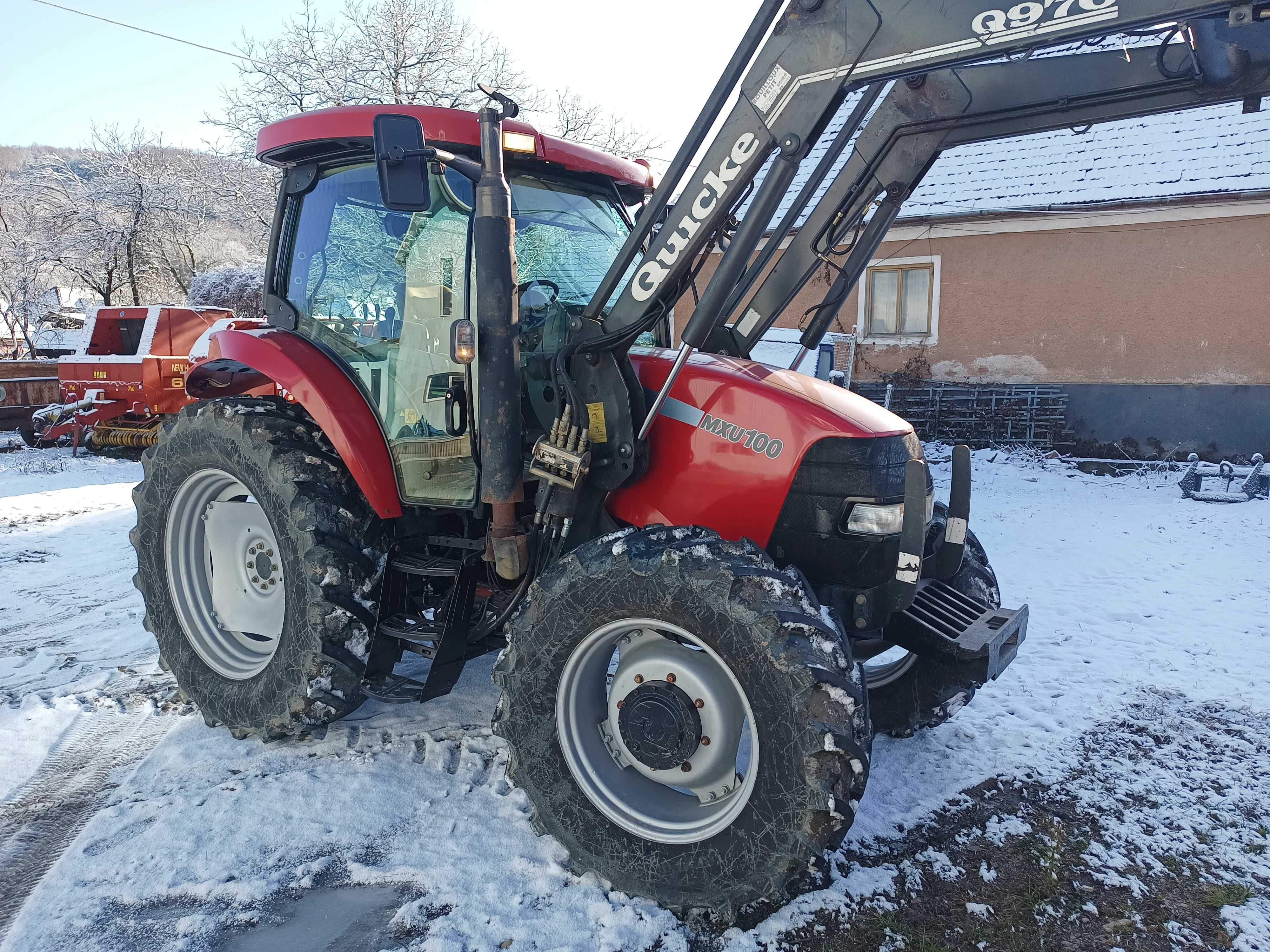 Tractor Case MXU 100 cu incarcator frontal