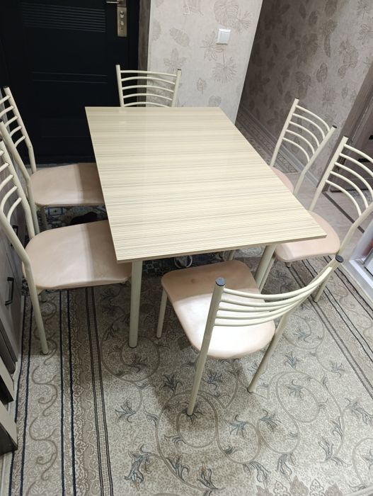 Продается стол с 6шт стулья